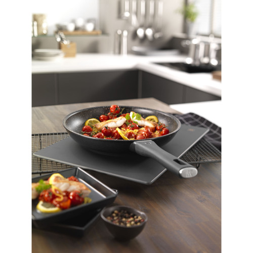 Zwilling - patelnia granitowa z powłoką Duraslide Granite 20 cm
