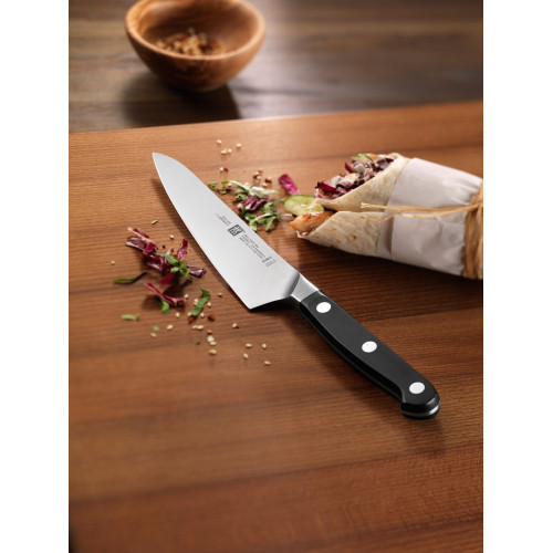 Zwilling - Kompaktowy nóż szefa kuchni Zwilling Pro - 14 cm