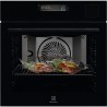ELECTROLUX-Piekarnik parowy SteamPro 900