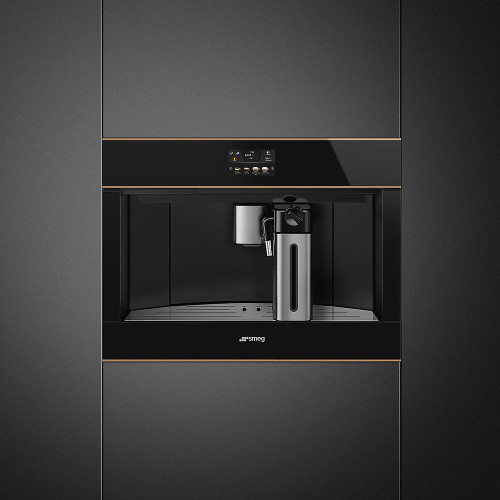 Smeg Ekspres do kawy, DSN CMS4604NR