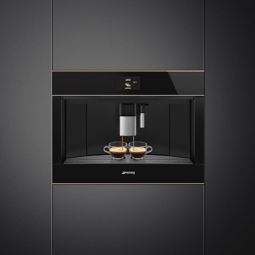 Smeg Ekspres do kawy, DSN CMS4604NR