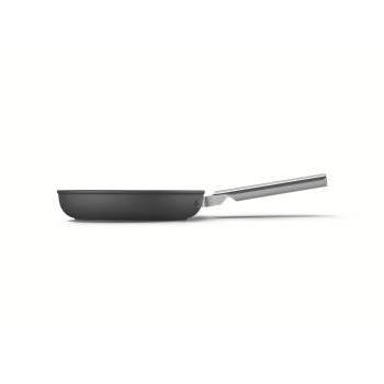 Smeg - Patelnia 24 cm czarna z linii 50's Style FPF2402BLM