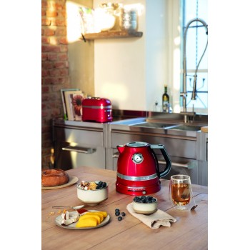 KitchenAid - Artisan - Czajnik 1,5l czerwony karmelek 5KEK1522ECA - cena, opinie | Sklep online z wyposażeniem kuchennym 13VIP Białystok