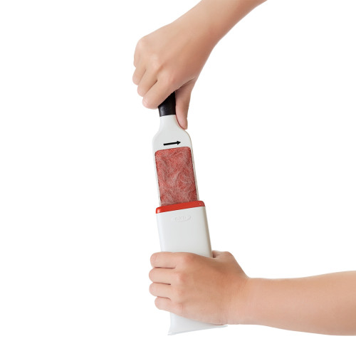 Szczotka do ubrań - Good Grips / OXO