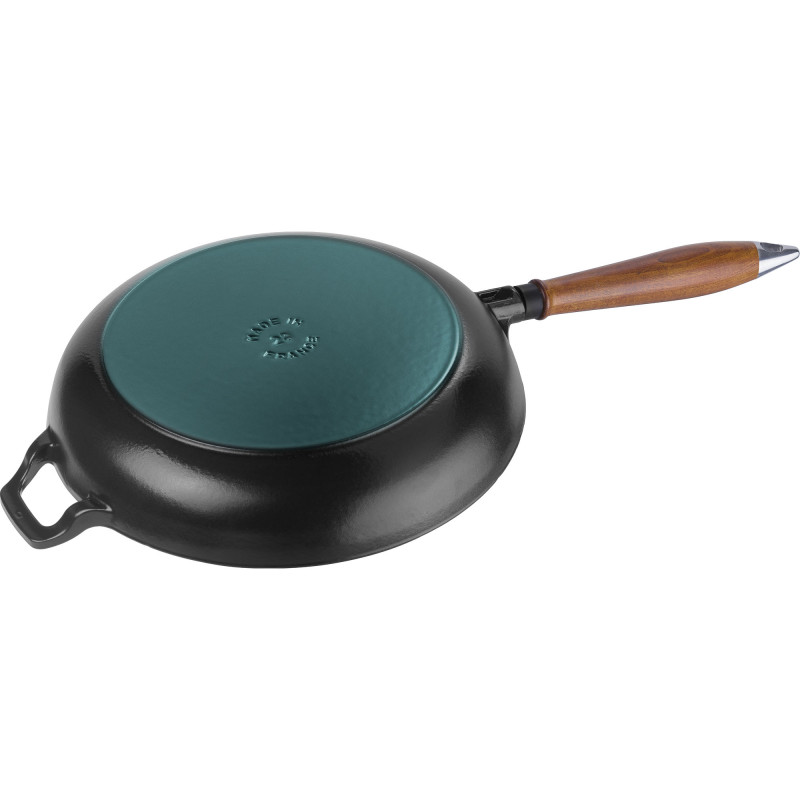patelnia żeliwna z drewnianym uchwytem 28 cm